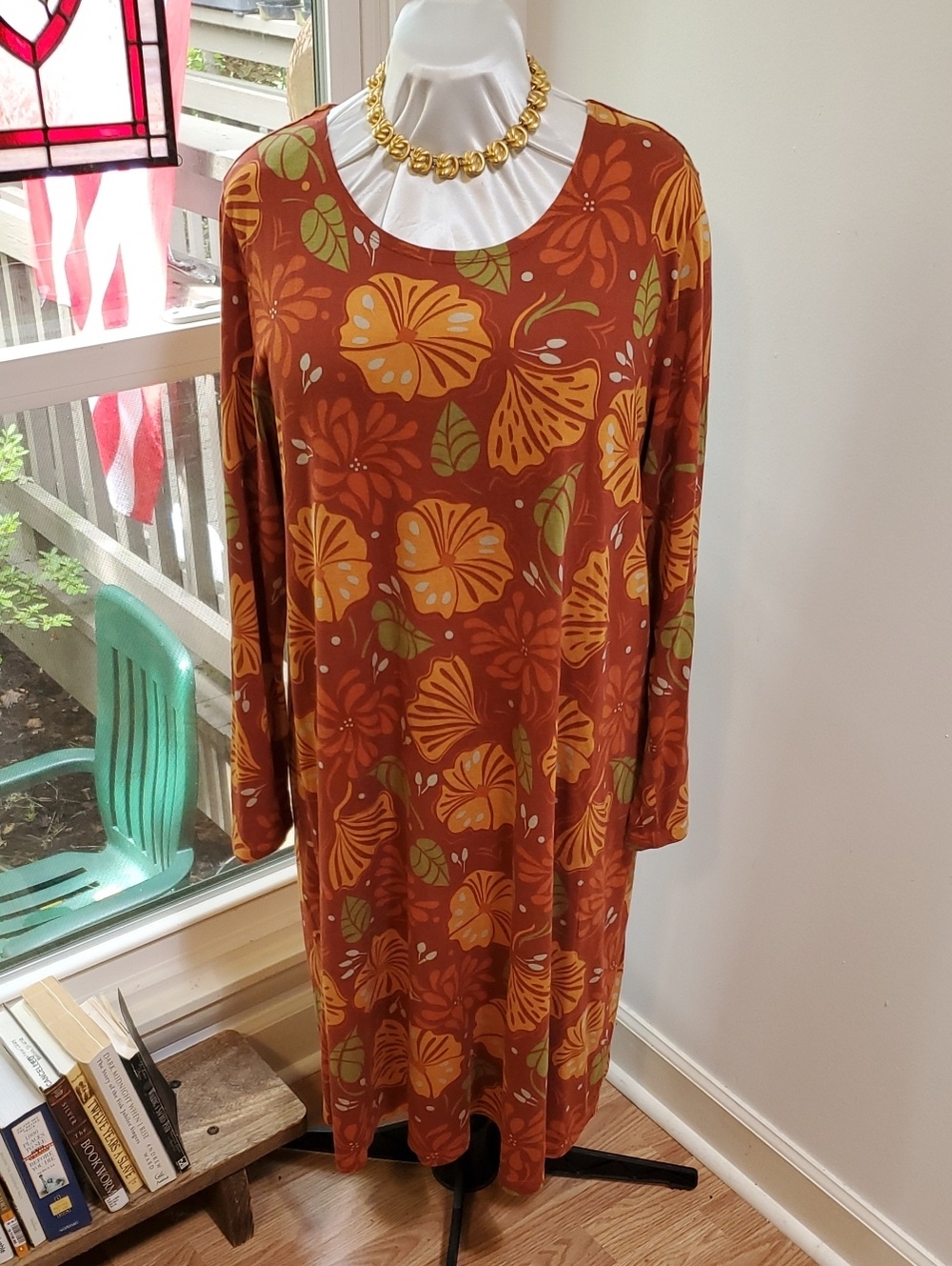 CURATED BY RUA'H KIBRIYA: XL Multi-Colored Floral/Leaf Pattern Maxi-Dress EUC